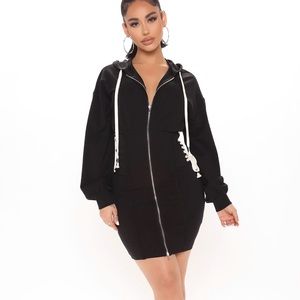 Laced and hooded sweatshirt mini dress